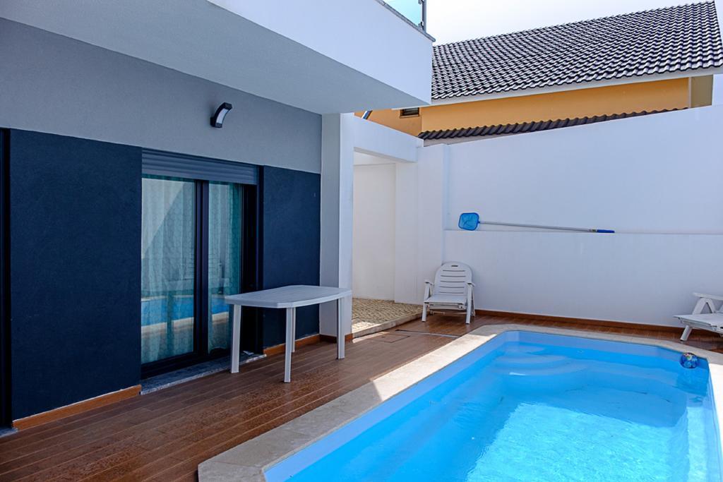 Sunset Holiday Home Fernao Ferro Exterior photo