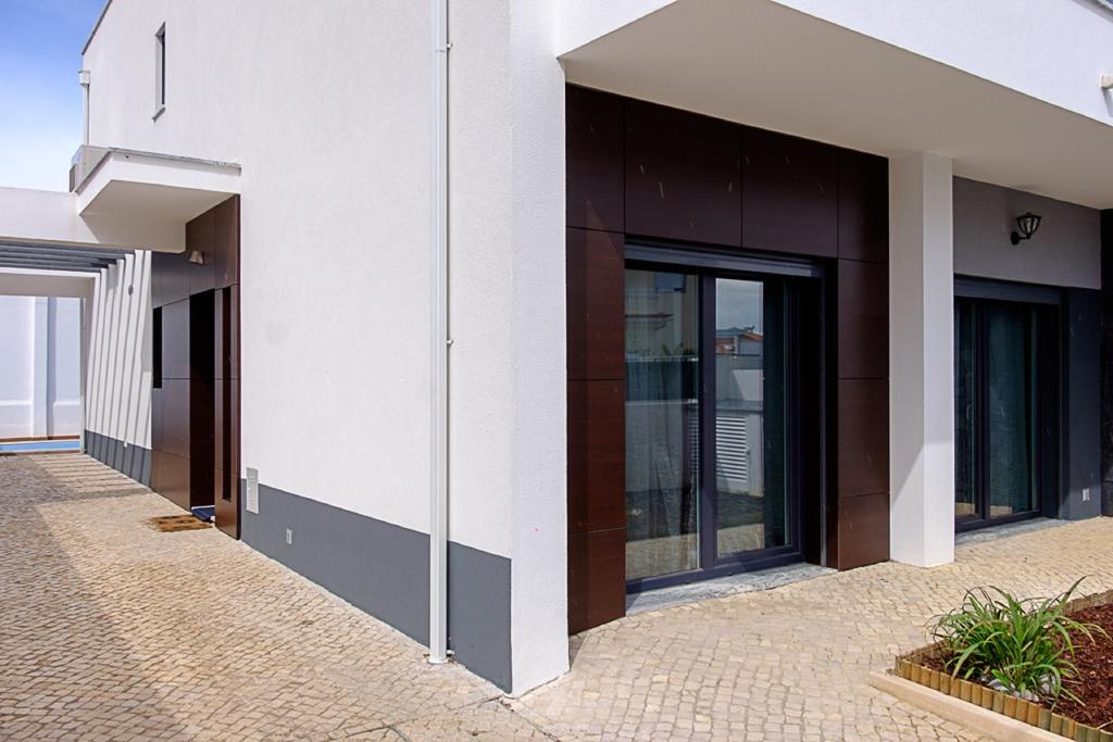 Sunset Holiday Home Fernao Ferro Exterior photo